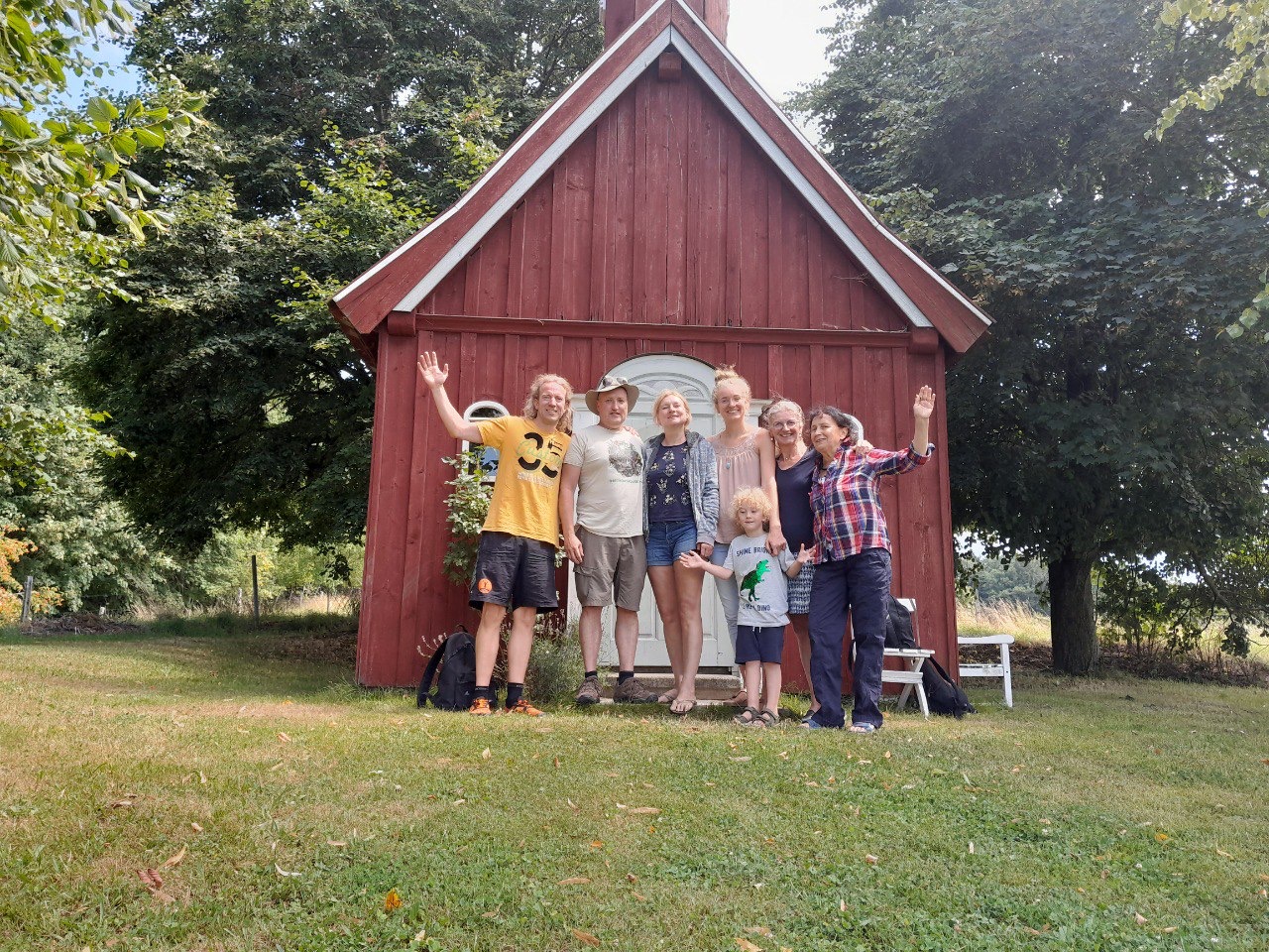 essbare Wildpflanzen Kräuterwandwanderung Yoga Vegan vegertarisch bio fitness progressive Muskelentspannung Seniorenyoga Urlaub in Bayern Yogaurlaub in Bayern Yoga Ganzheitlich gesundMeditation Fasten Detox