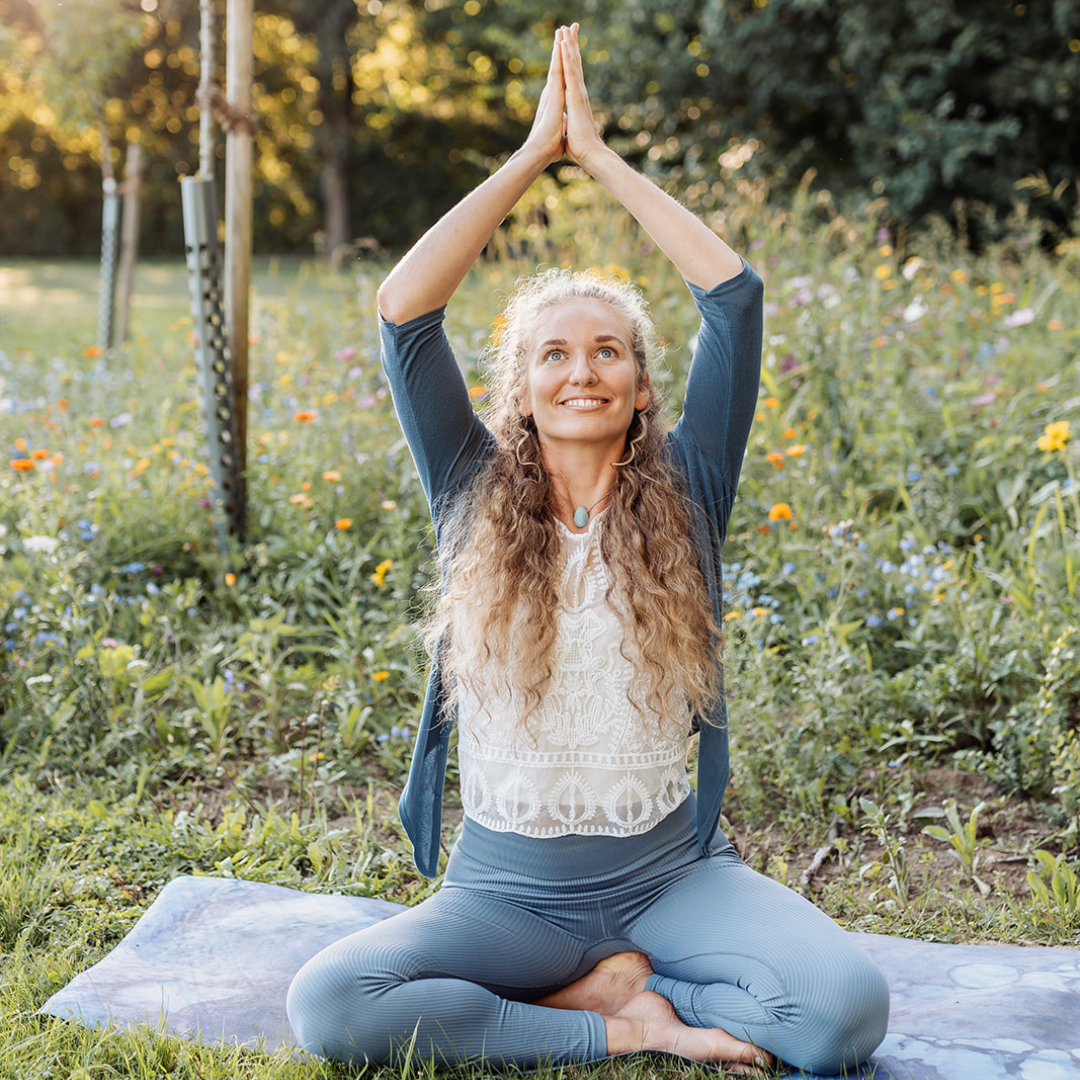 Lena Sommer Yoga vegan WIldkräuter Ernährungsberatung ganzheitlichYoga Festival Bad Birnbach Rereat